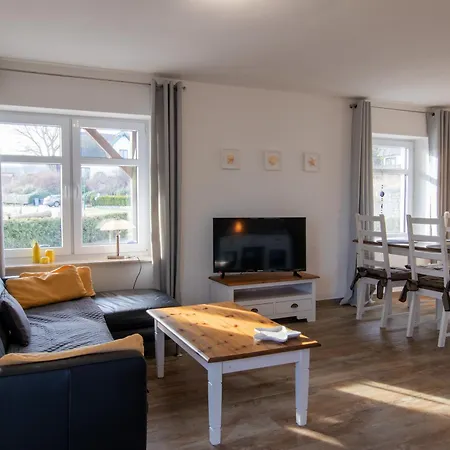 Ferienwohnungen Zum Fischerhafen Freest Extérieur photo